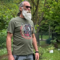 MARKO KRALJEVIĆ - Premijum muška majica maslinasta MARKO KRALJEVIĆ - Premijum muška majica maslinasta